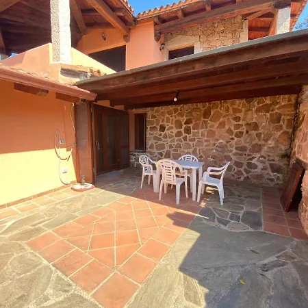 Coda Cavallo Mare 2 Apartment *